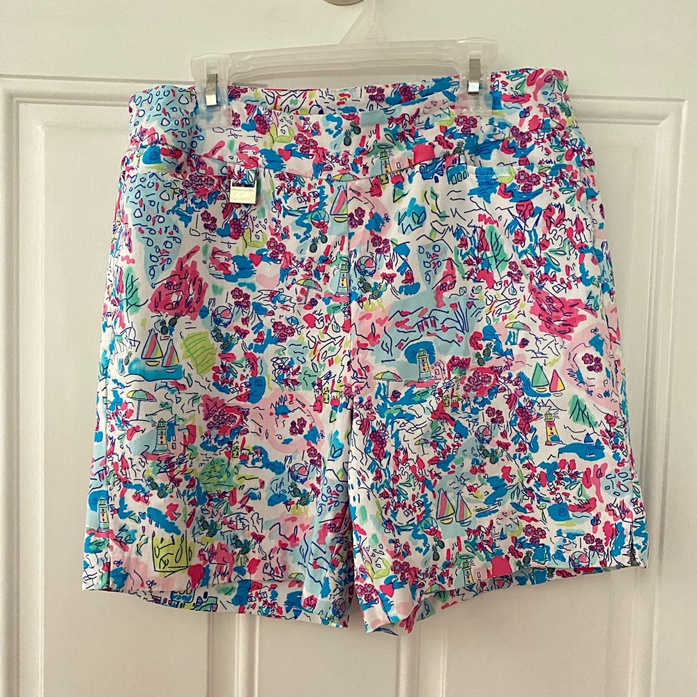 Lulu-B pull on shorts with pockets and stretch! Size 8